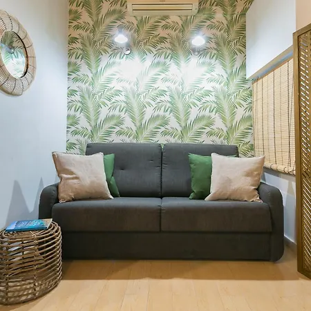 Just A Few Steps From The Apartman Barcelona
